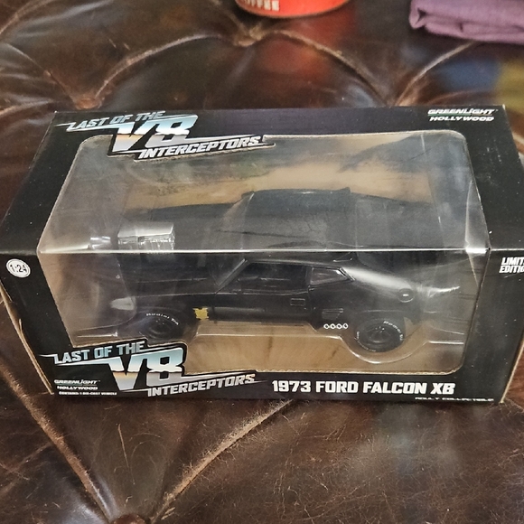 1973 Ford Falcon XB Black Model Car - Picture 10 of 10